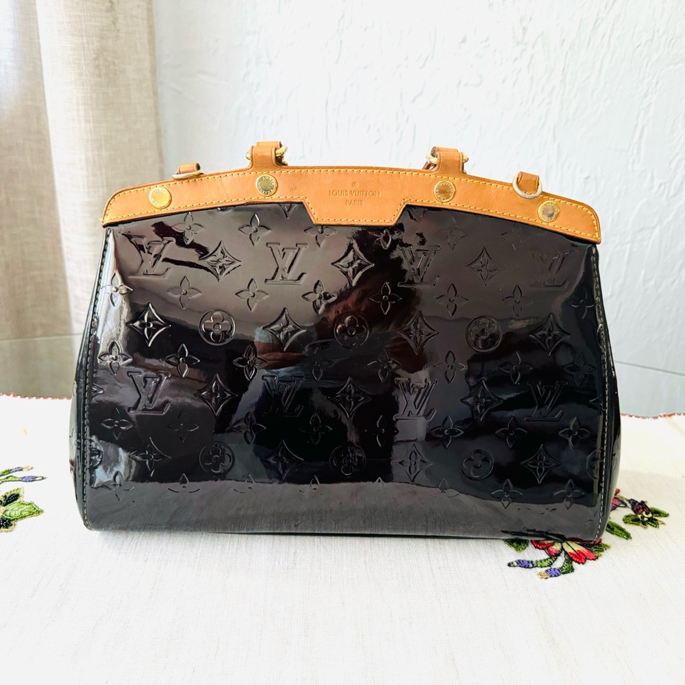 AUTHENTIC LOUIS VUITTON BREA